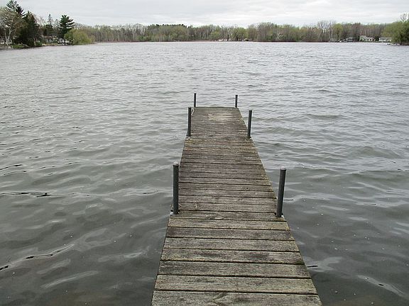 3rd image of W756 Birchwood Dr