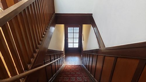 3rd image of 1239 Cole St