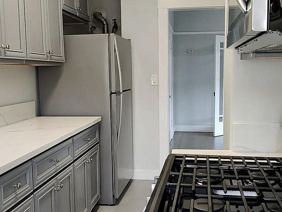 3rd image of 2400 F St APT A