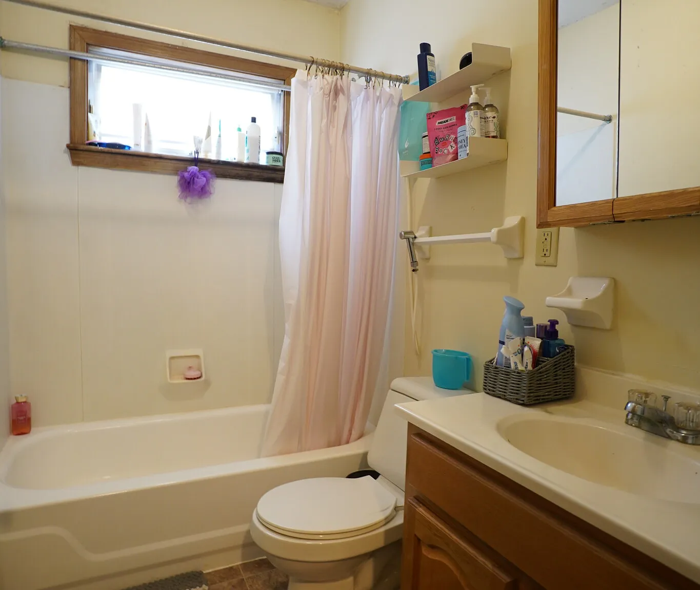 3 bed, 2.0 bath, $3,300 — Photo 4