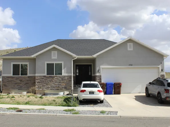 3781 E Pawnee Rd, Eagle Mountain, UT 84005