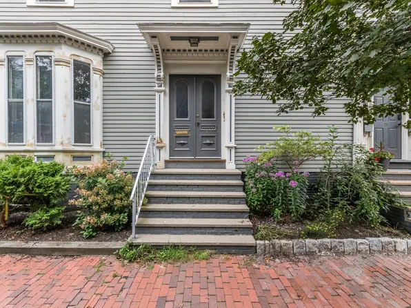 27 Cushman Street #1, Portland, ME 04102