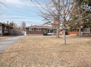 2317 Elmira Dr, Ottawa, ON K2C1H3