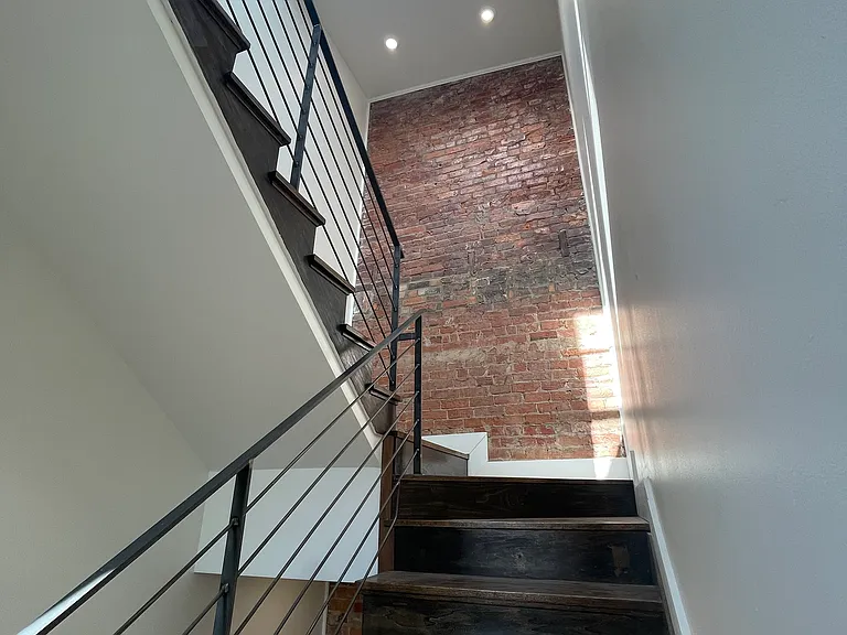 161 E McMicken Ave #B2 — Photo 13