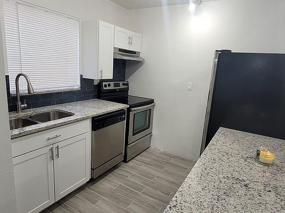 5th image of 6507 Winfield Blvd APT 206C