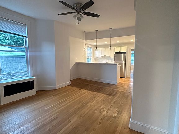 5th image of 38 Newton St #2