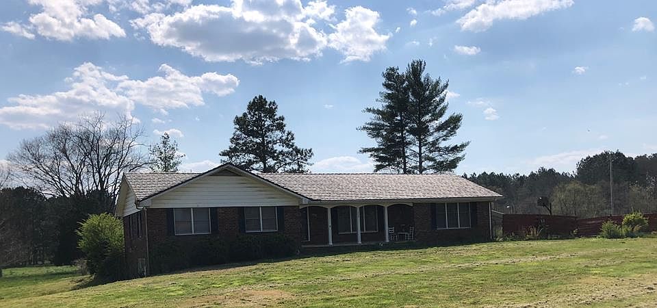 1st image of 270 Davis Ln NW