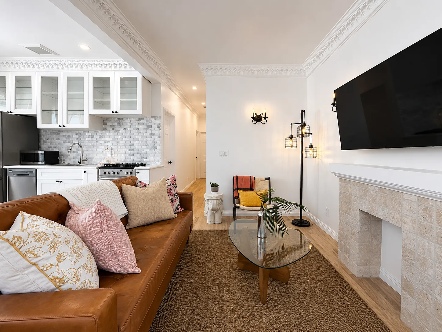 3 bed, 1000 sqft, $6,000 — Photo 4