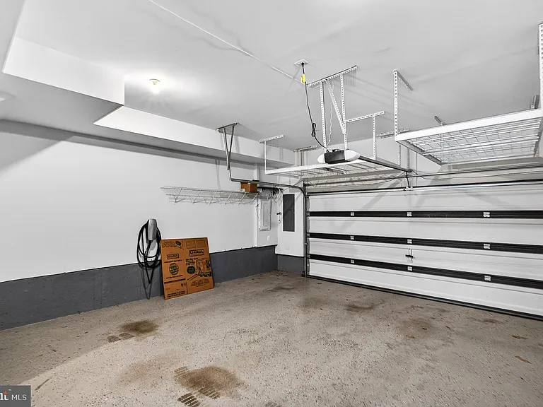 2421 Liberty Loop — Photo 30