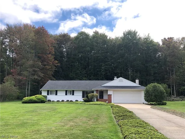 35236 Martin Rd, Willoughby Hills, OH 44094