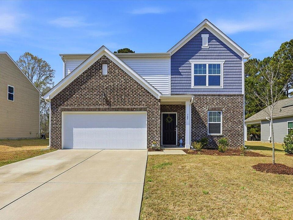 1st image of 745 Mirror Pond Dr
