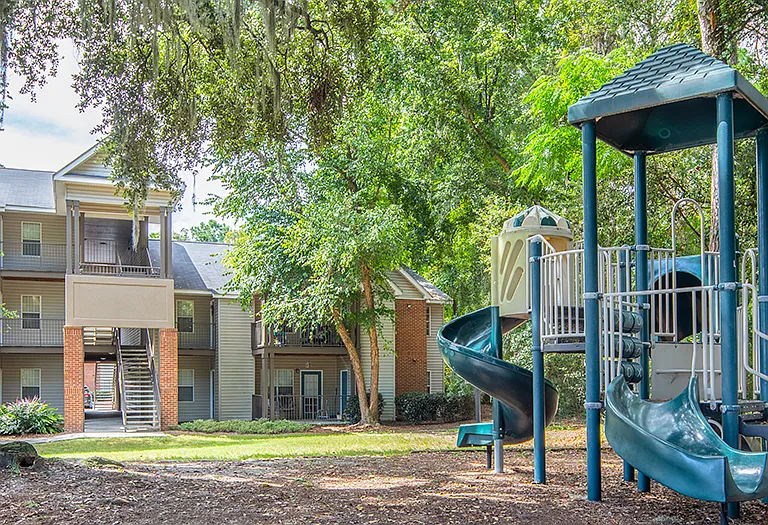 MAA Georgetown Grove — Photo 9