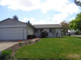 780 Rhododendron St, Lebanon, OR 97355