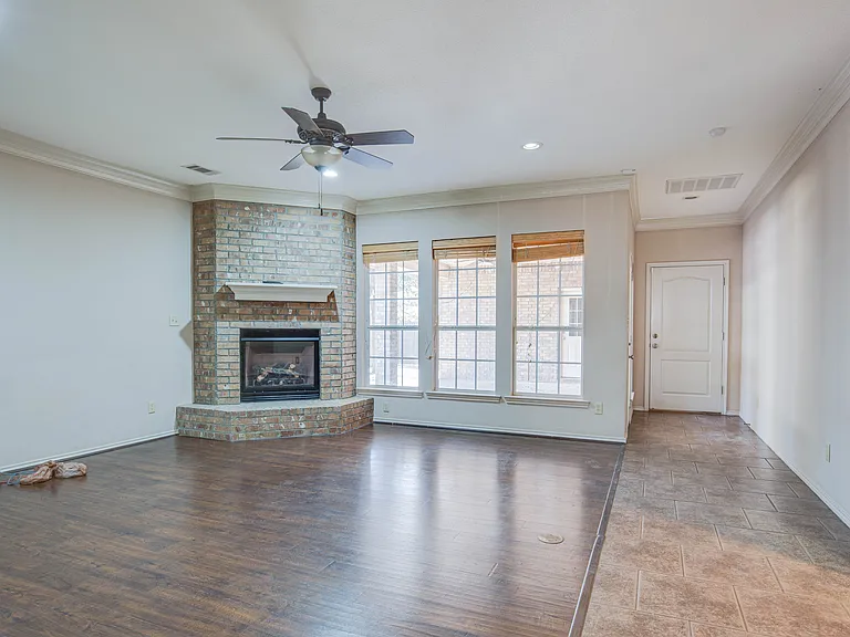 3203 Southridge Ct — Photo 7