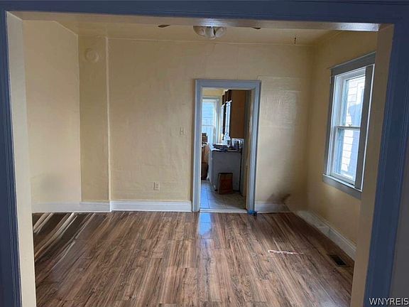 4th image of 80 Humason Ave