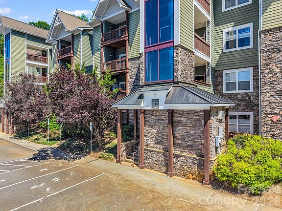 2nd image of 2000 Olde Eastwood Village Blvd #3-B