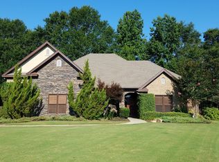 161 Wild Oak Ln, Wetumpka, AL 36093