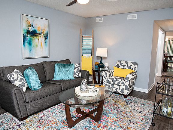 The Williamsburg - Living Room