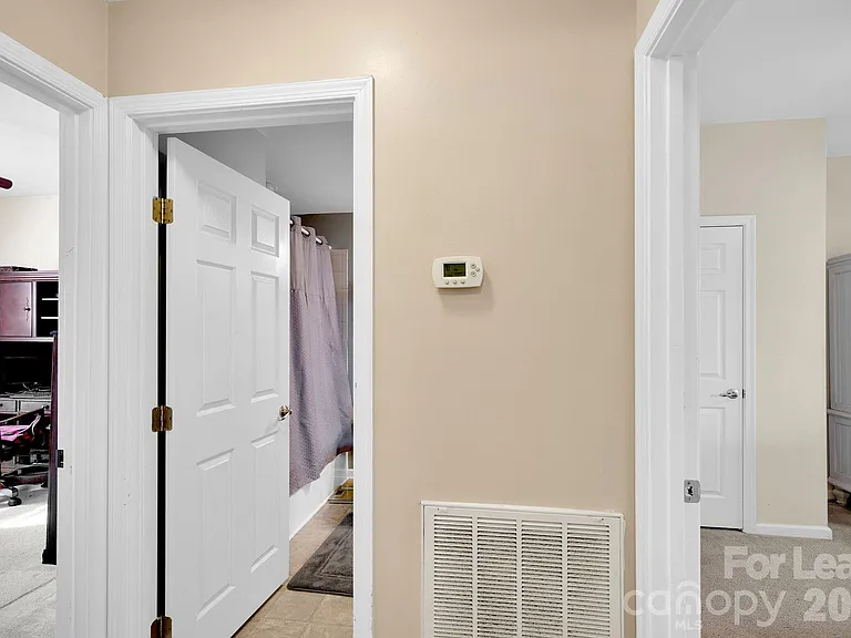 106 Ashton Dr — Photo 30