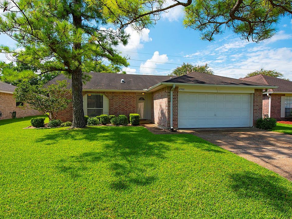 1st image of 2902 S Peach Hollow Cir