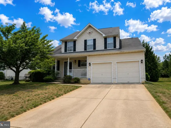 8 Winterberry Rd, Egg Harbor Township, NJ 08234