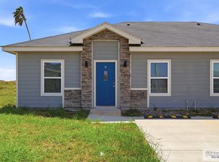 2220 E Valley Cir #A, La Feria, TX 78559