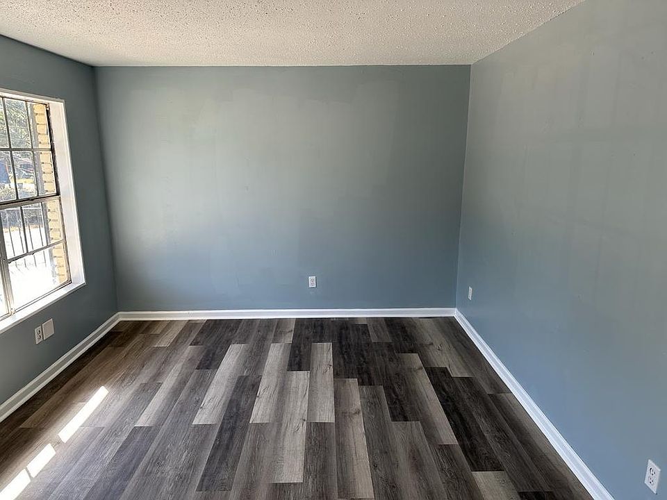 1st image of 446 29th Pl Unit 3 & 4