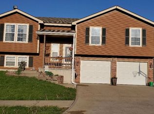 2206 Meadow Trl, Saint Joseph, MO 64503