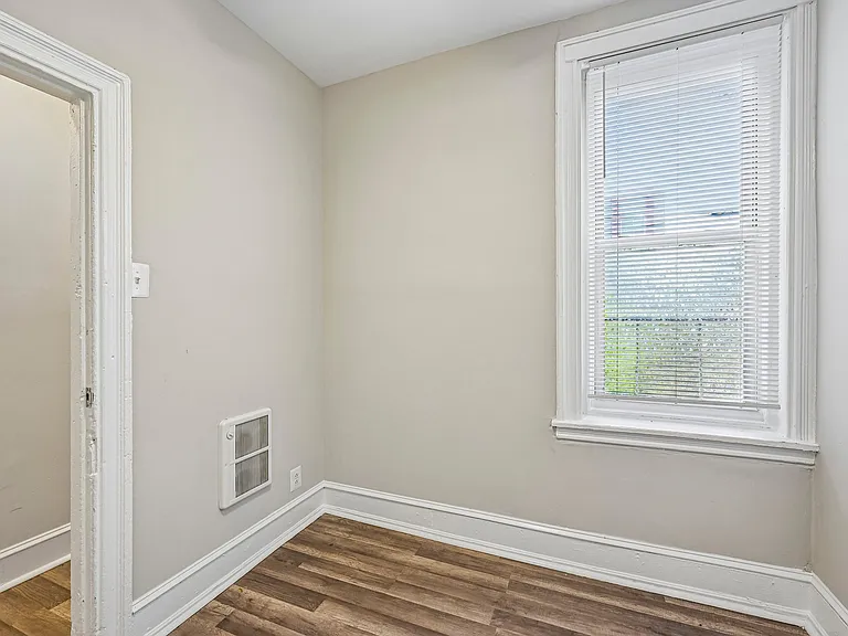 4133 Brown St #1 — Photo 21