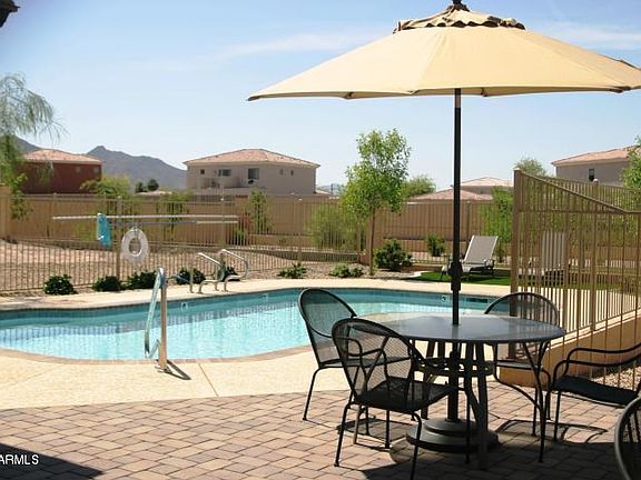 4th image of 506 W DESERT Drive