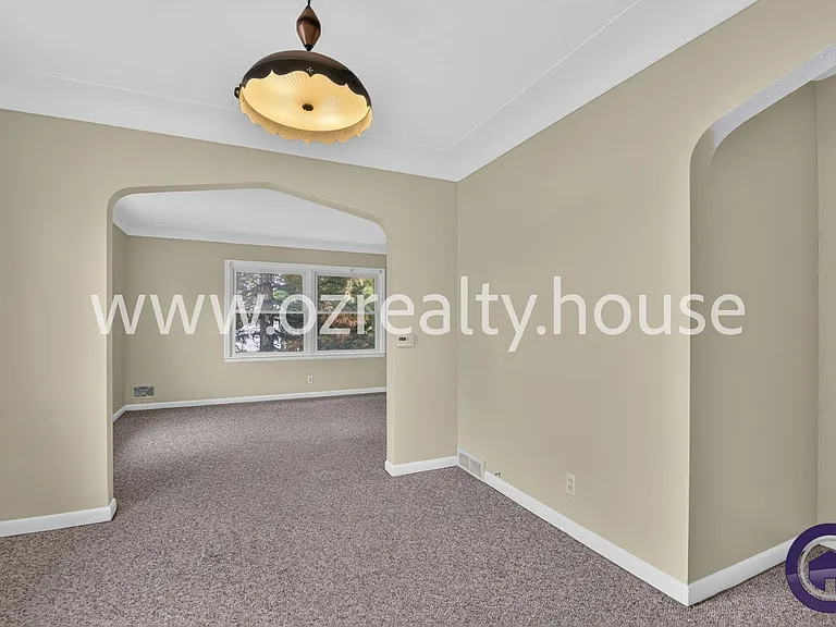 1630 Eleanor Ave — Photo 7