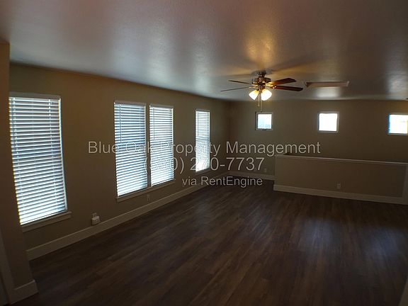 4th image of 1775 Roth St #B