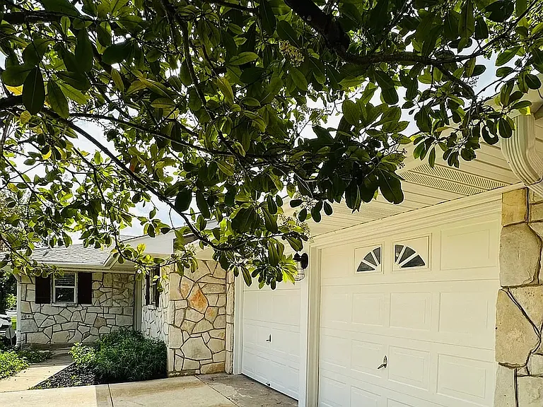 608 Booth Dr — Photo 14