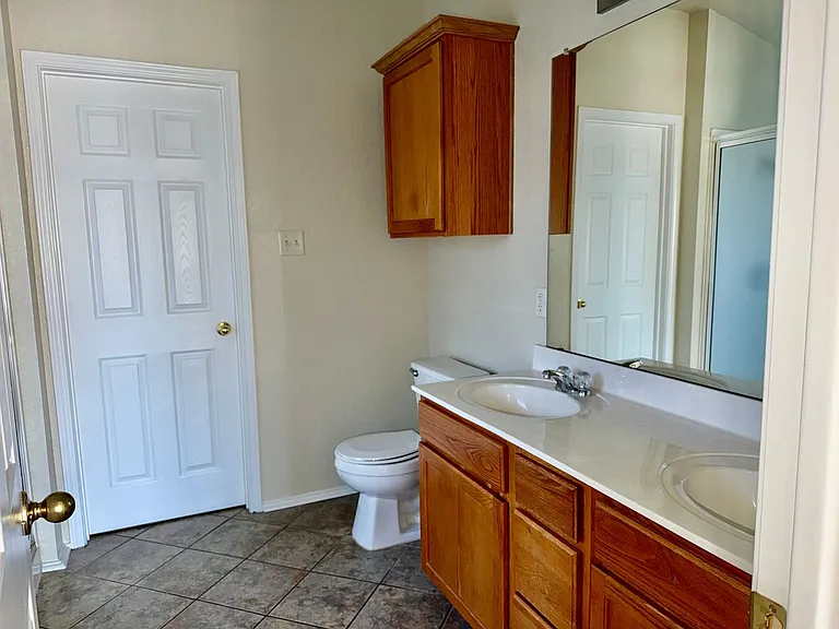 4803 Donegal Bay Ct — Photo 9