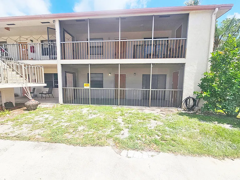 1331 S Federal Hwy #6 — Photo 19