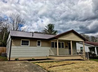 3969 39th St, NITRO, WV 25143