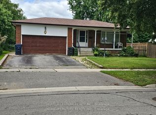14 Griselda Cres #9, Toronto, ON M1G 3P6