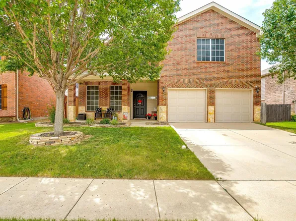 3909 Grizzly Hills Cir, Fort Worth, TX 76244
