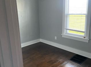 513 Main St, North Judson, IN 46366