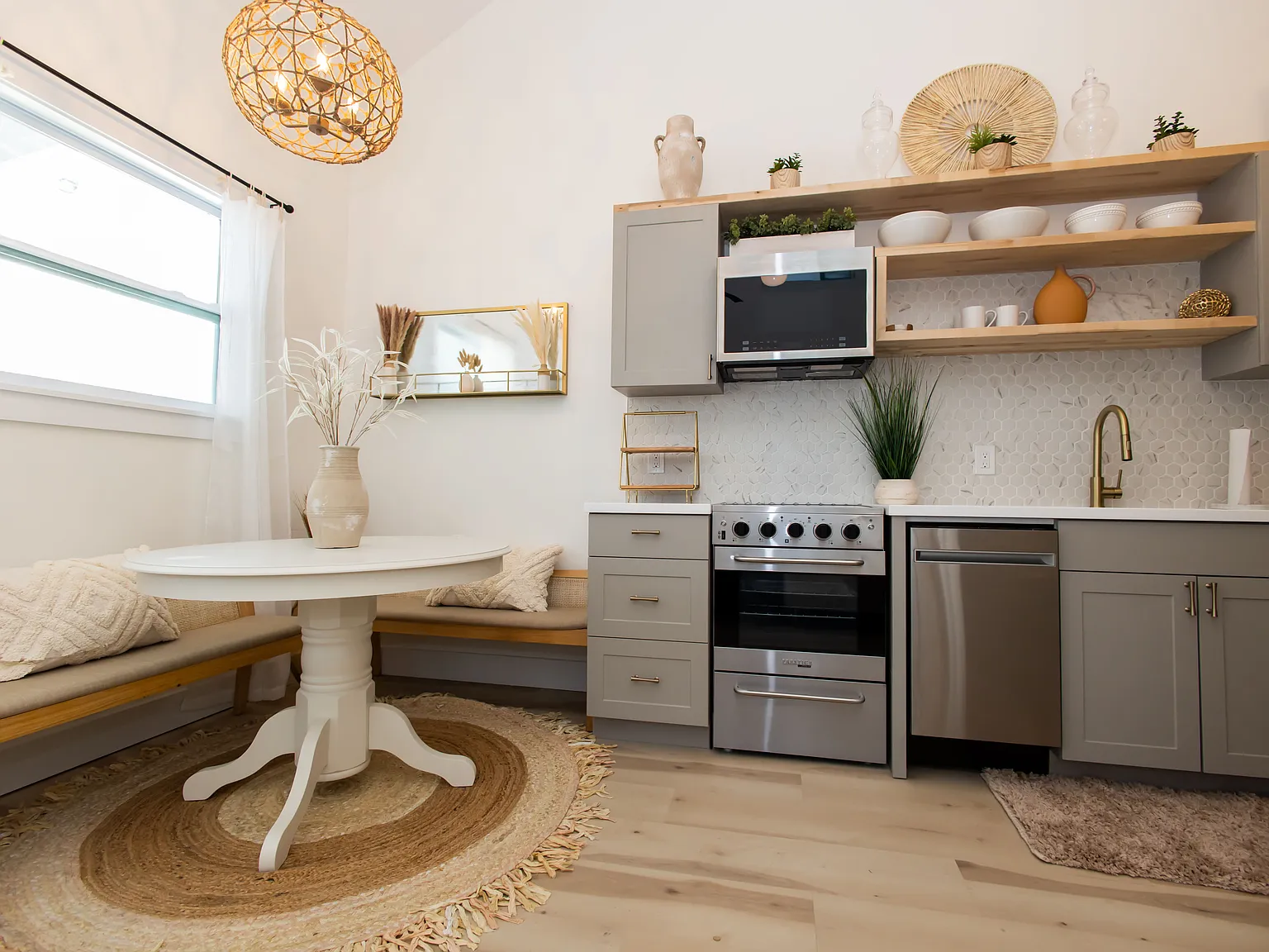 1 bed, 450 sqft, $3,100 — Photo 4
