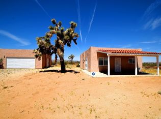 1750 Sunset Mesa Rd, Landers, CA 92285