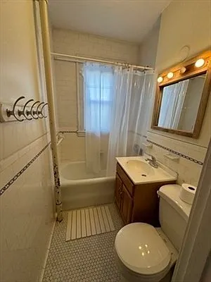 1 bed, 1.0 bath, 500 sqft, $2,300 — Photo 4