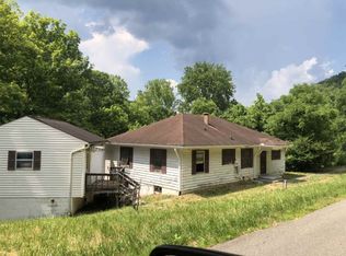 661 Buffalo Creek Rd, Huntington, WV 25704