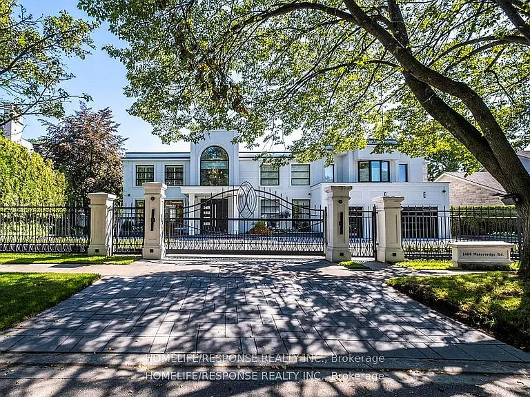 1400 Watersedge Rd — Photo 1