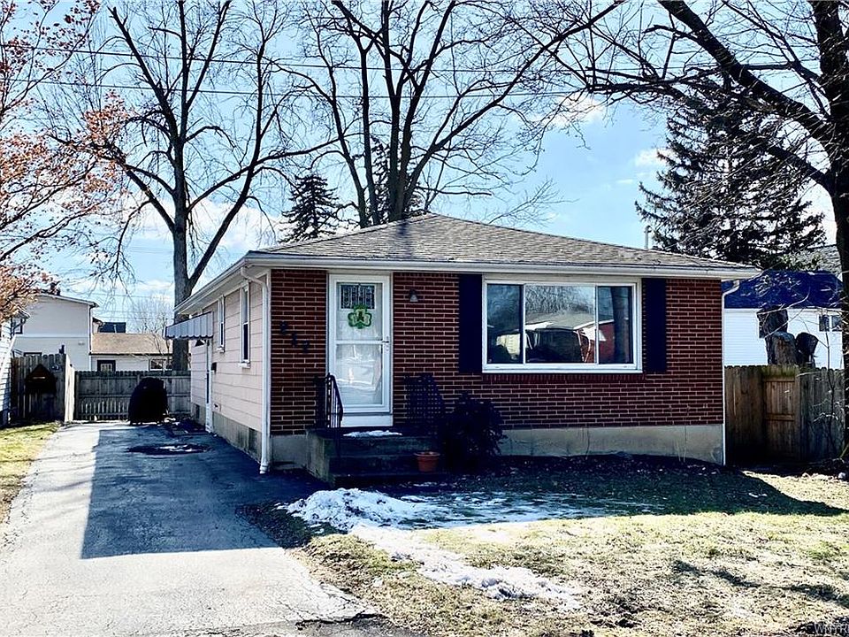 1st image of 217 Highland Ave
