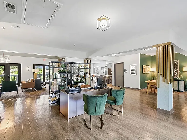 Elliot Gwinnett Place — Photo 49