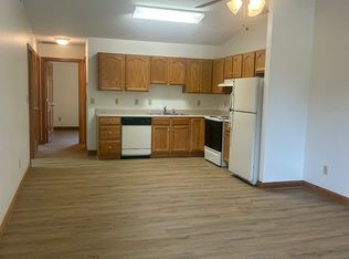 588 Shamrock Ln APT B, Troy, OH 45373