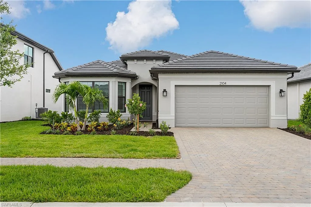 3 bed, 3.0 bath, 2127 sqft, $3,750 — Photo 1