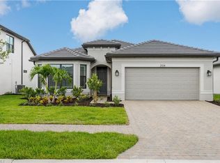 2104 Freemont Way NE, Naples, FL 34120