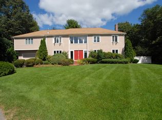 11 Gennaro Cir, Wayland, MA 01778
